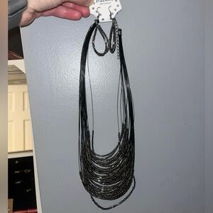NWT Necklace/Earrings Set